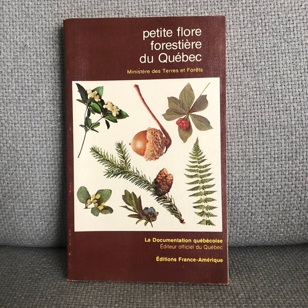 VINTAGE 1974 Petite Flore Forestière du Québec Flora Identification Pocket Book